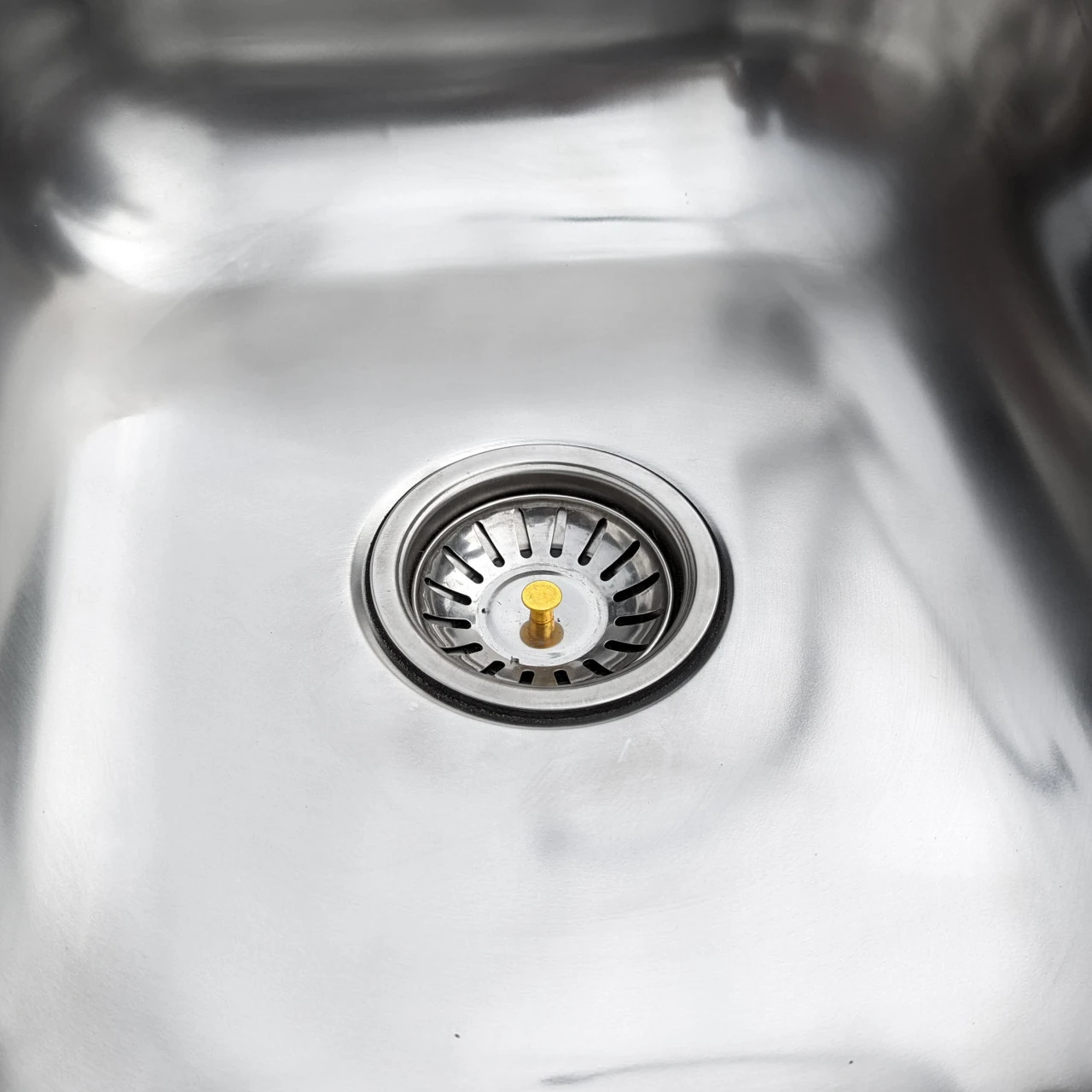 Country Life Waschtisch Aus 18/10 Edelstahl Mit Armatur Und Abflusschlauch 8 Country Life Waschtisch Aus 18/10 Edelstahl Mit Armatur Und Abflusschlauch – Bild 6